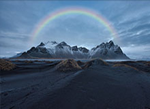 开云电子-英超综合：热刺客场“绝平”利物浦 曼联主场击败维拉