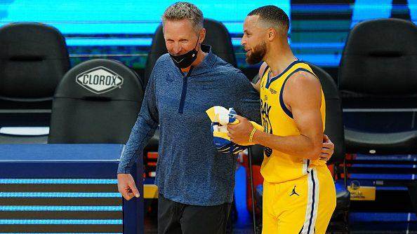 开云登录入口地址-新赛季NBA三分命中率暴跌 中投有望因此迎来复兴？