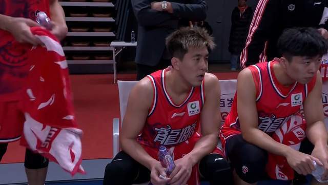 开云体育app-郭艾伦复出，独砍16分5失误，广州加时险胜，山东大汉空砍30+6+6